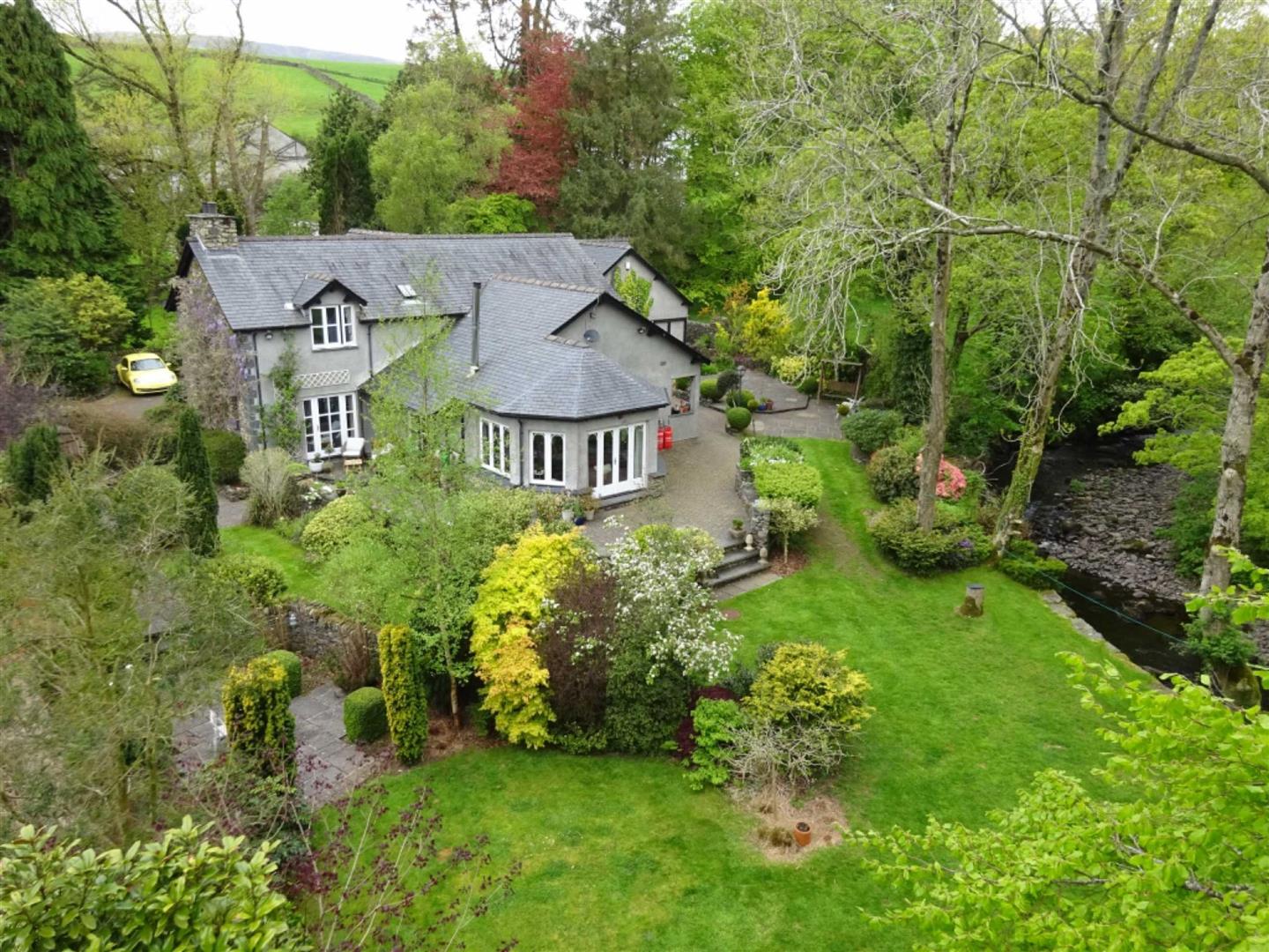 House Detached Stonebridge Close, The Green, Millom